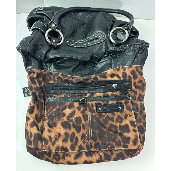 *Flawed* B Makowsky Leather Shoulder Bag Slouchy Hobo Satchel Belted Clip Purse - Picture 10 of 16